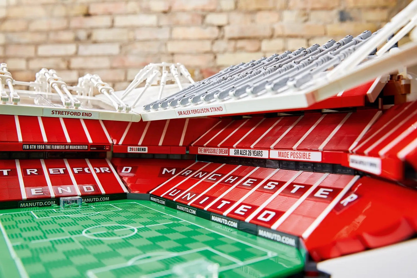 LEGO CREATOR EXPERT 10272 OLD TRAFFORD - MANCHESTER UNITED Brand Lego