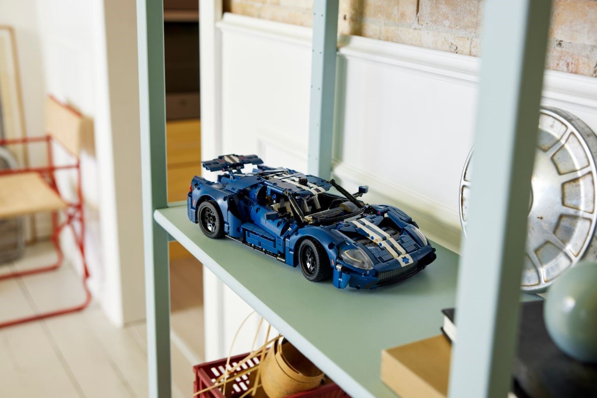 LEGO TECHNIC 42154 FORD GT (2022) Brand Lego