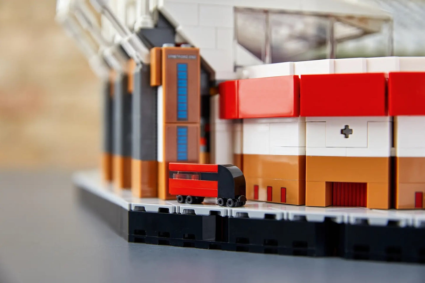 LEGO CREATOR EXPERT 10272 OLD TRAFFORD - MANCHESTER UNITED Brand Lego