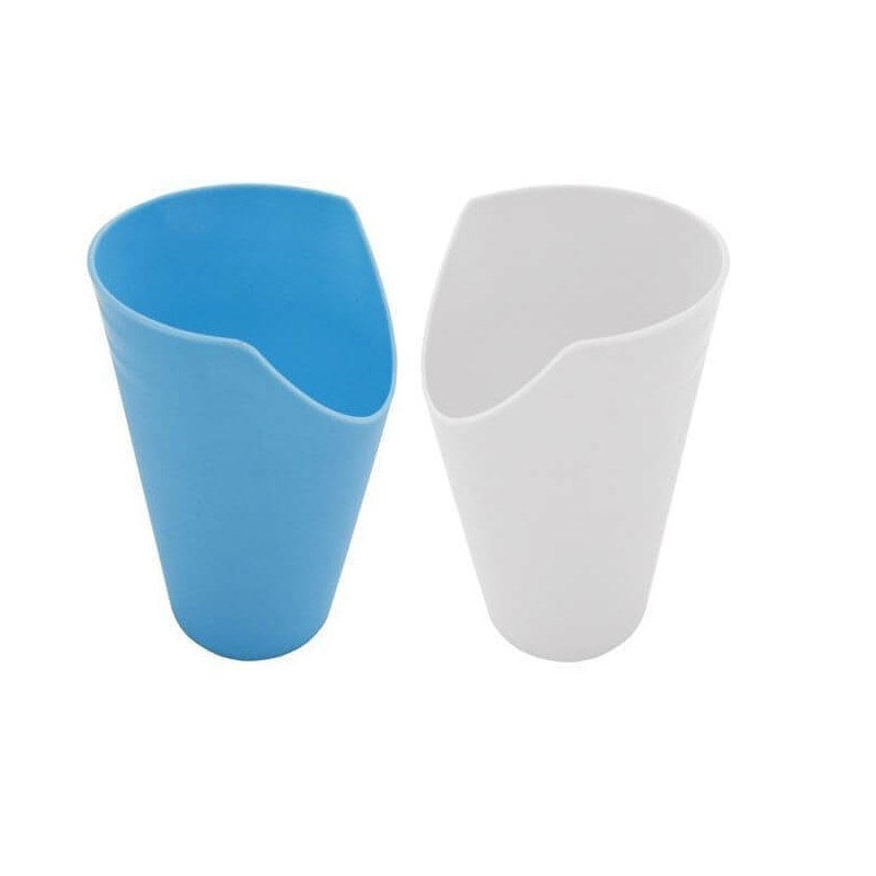 Mug with a cut-out Brand SUNDO