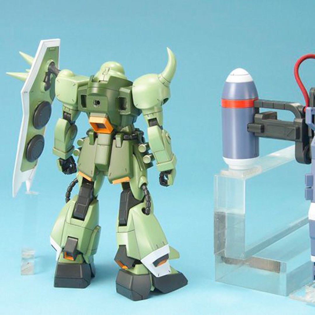 1/100 ZAKU WARRIOR + BLAZE WIZARD & GUNNER WIZARD Brand BANDAI