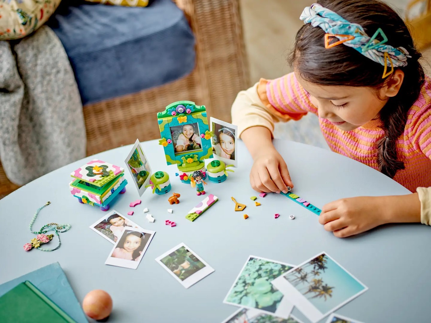 LEGO DISNEY 43239 Mirabel's Photo Frame and Jewelry Box Brand Lego