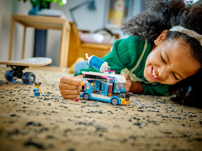 LEGO CITY 60384 PENGUIN SLUSHY VAN Brand Lego