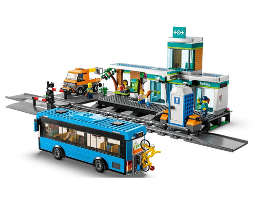 LEGO CITY 60335 Train Station Brand Lego