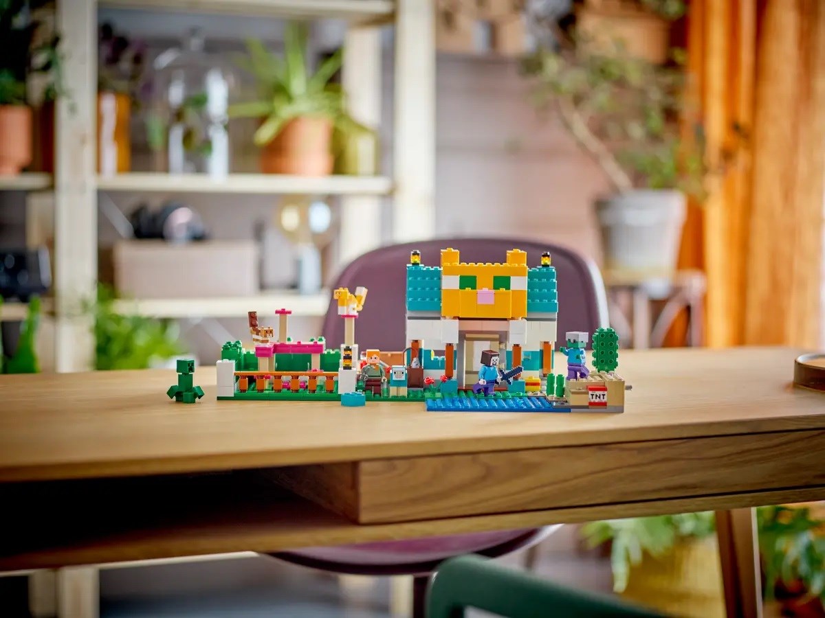 LEGO MINECRAFT 21249 THE CRAFTING BOX 4.0 Brand Lego