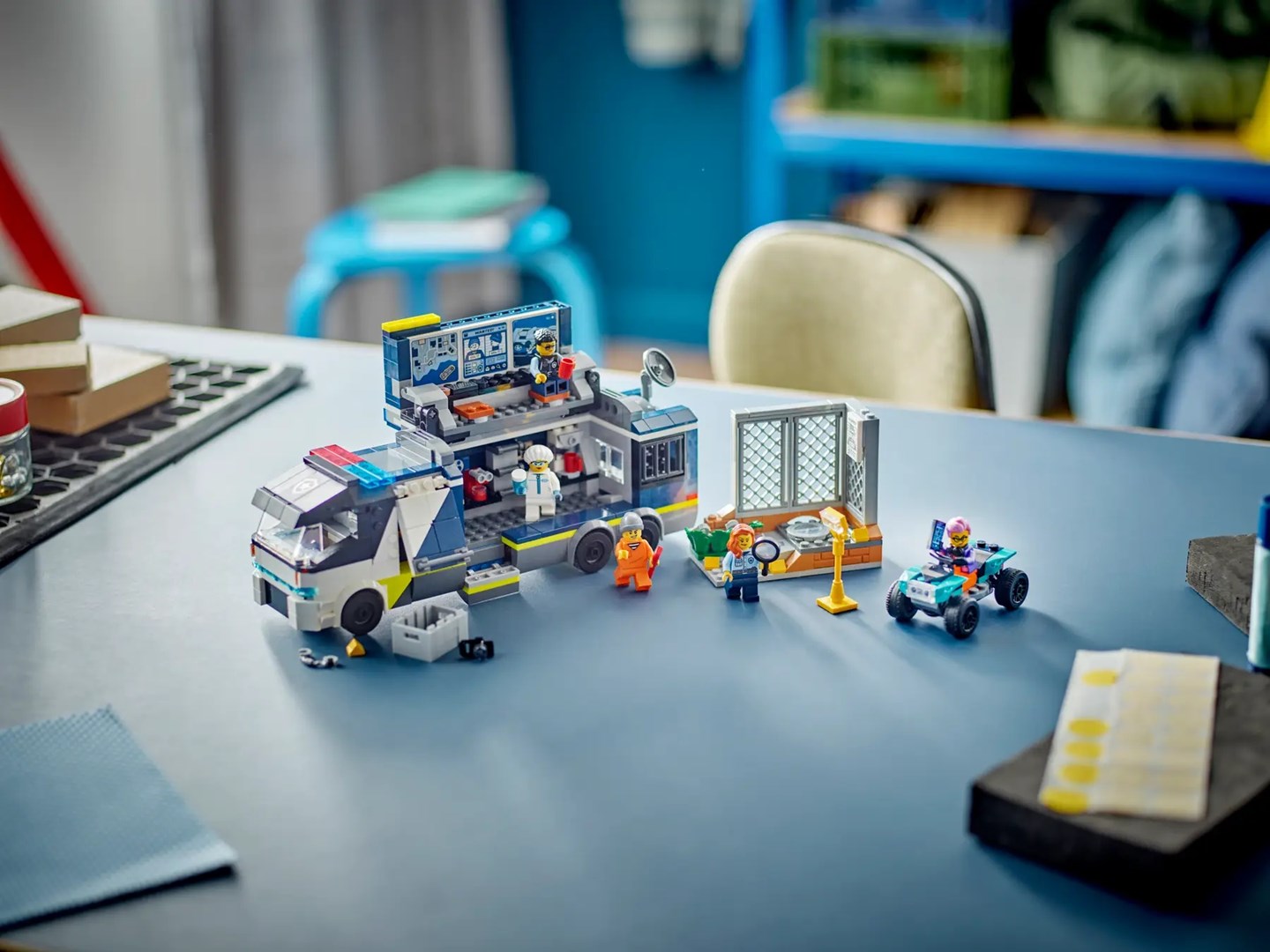 LEGO CITY 60418 POLICE MOBILE CRIME LAB TRUCK Brand Lego