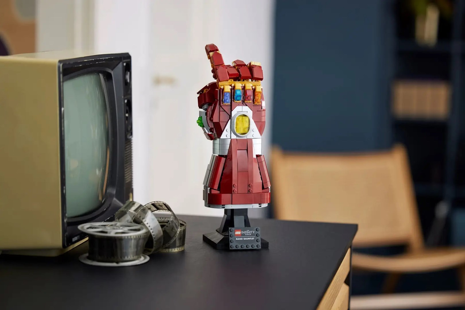 LEGO MARVEL 76223 Nano Gauntlet Brand Lego