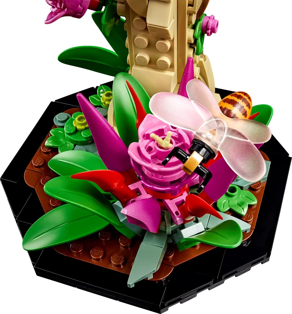 LEGO IDEAS 21342 The Insect Collection Brand Lego