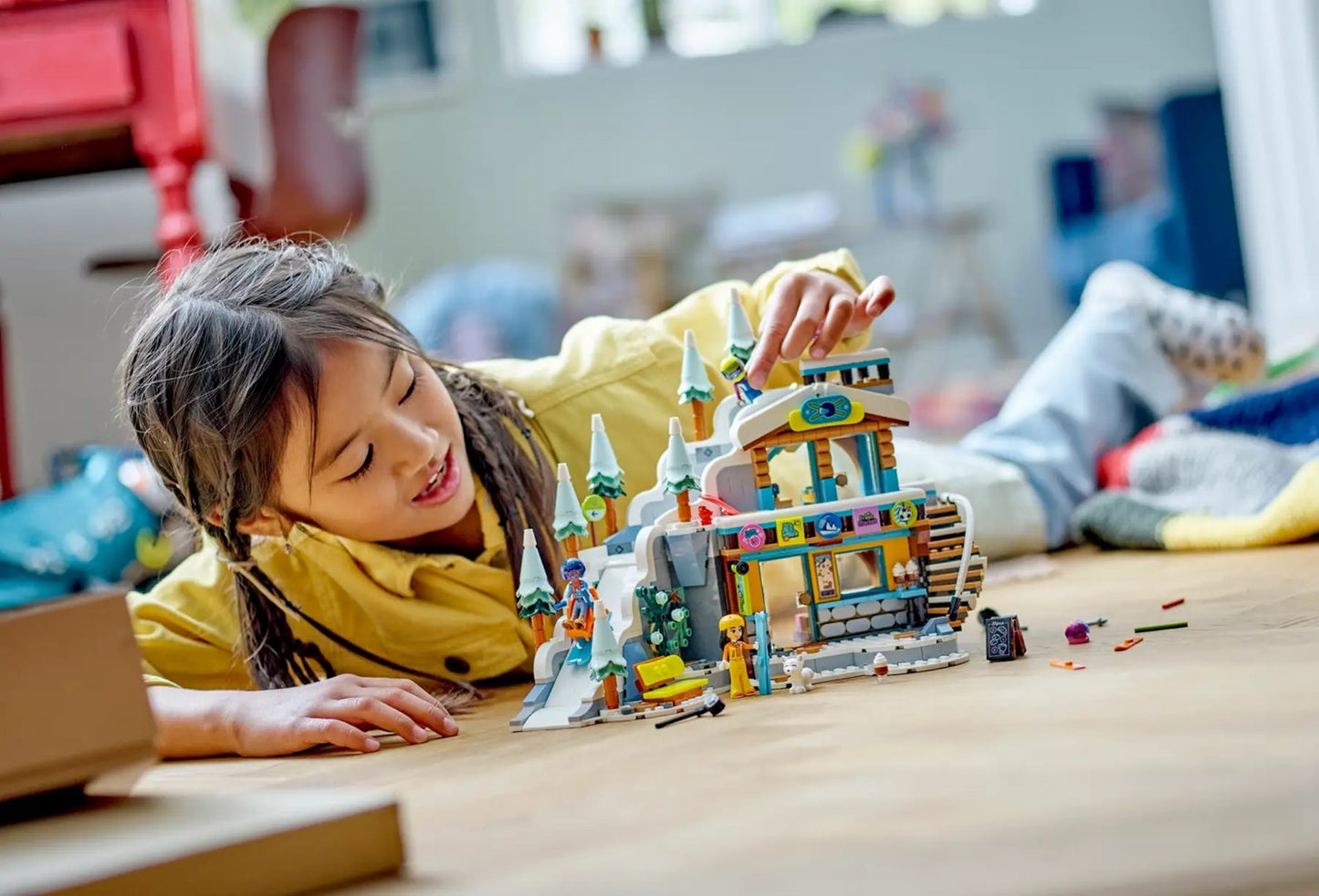LEGO FRIENDS 41756 HOLIDAY SKI SLOPE AND CAFÉ Brand Lego