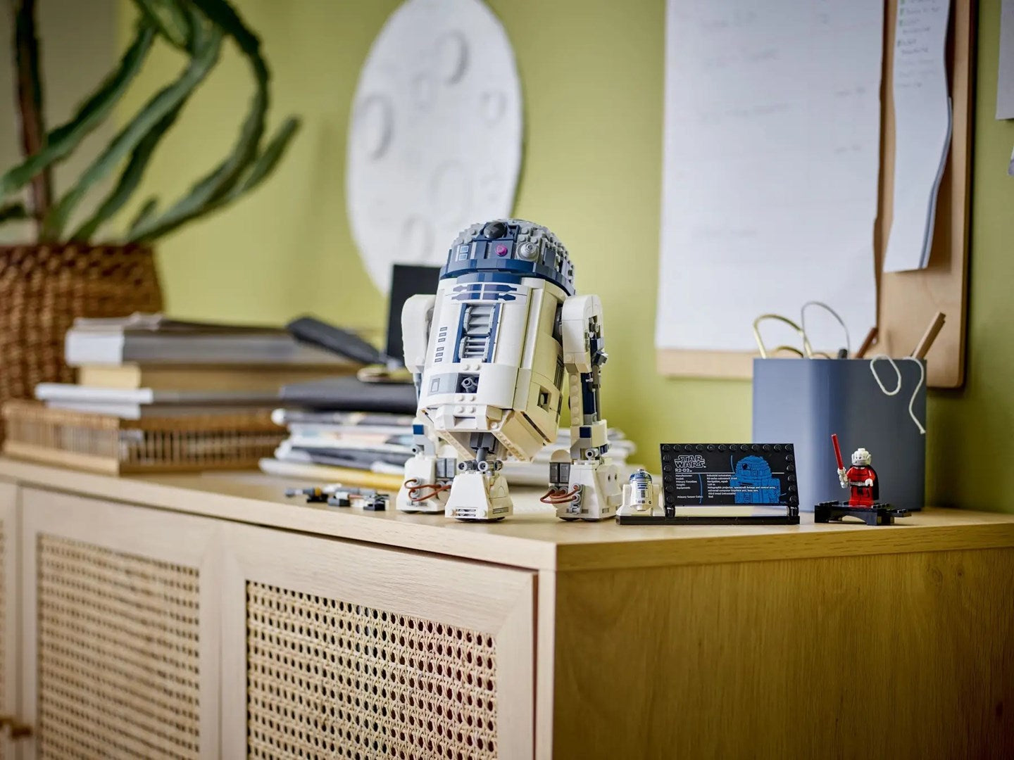 LEGO STAR WARS 75379 R2-D2 Brand Lego