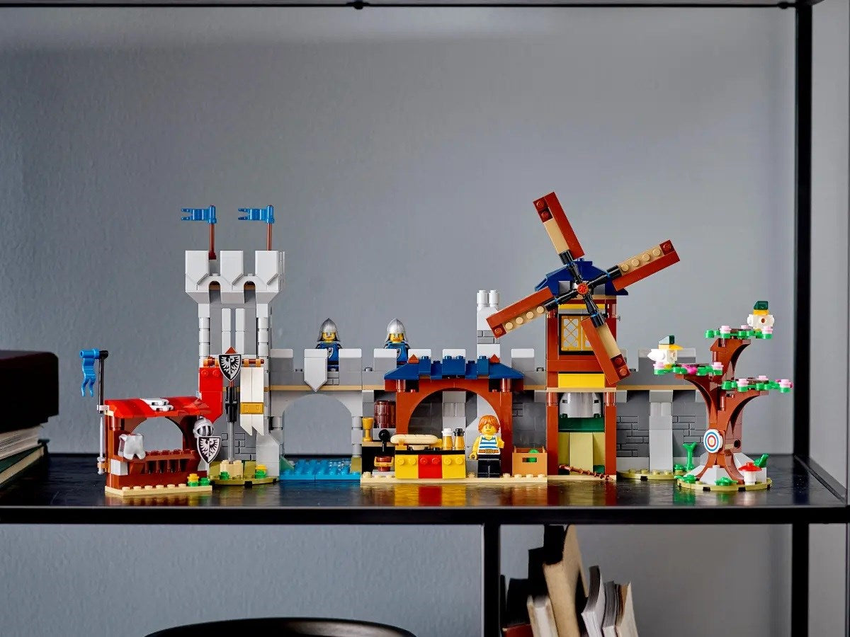 LEGO CREATOR 31120 MEDIEVAL CASTLE Brand Lego