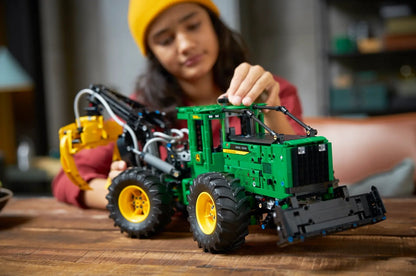LEGO TECHNIC 42157 JOHN DEERE 948L-II SKIDDER Brand Lego