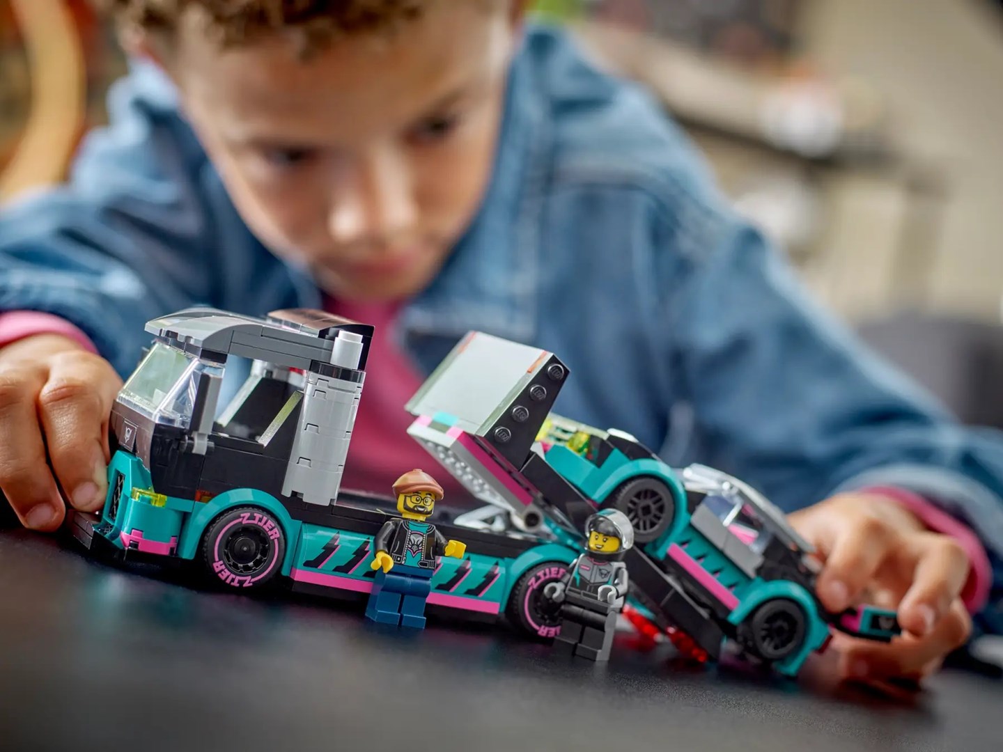 LEGO CITY 60406 RACE CAR AND CAR CARRIER TRUCK Brand Lego